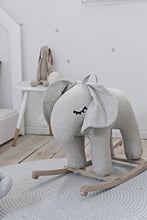 Charger l&#39;image dans la galerie, Bujak - l&#39;éléphant à bascule